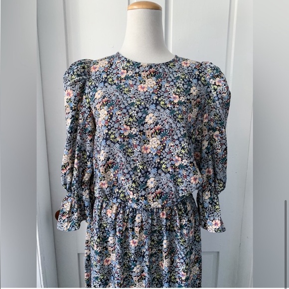 Never Fully Dressed Printed Maxi Dress - Picture 6 of 12